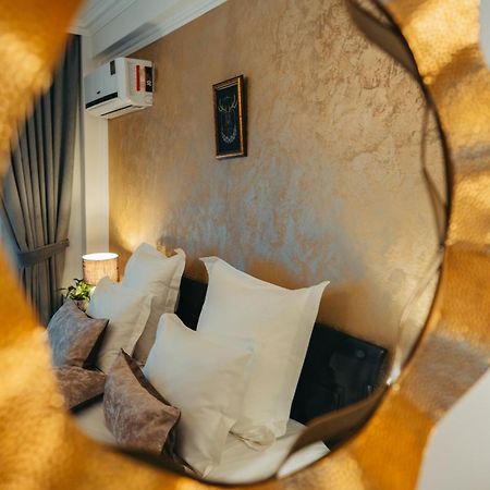 Curtea Domneasca Hotel Vaslui Buitenkant foto