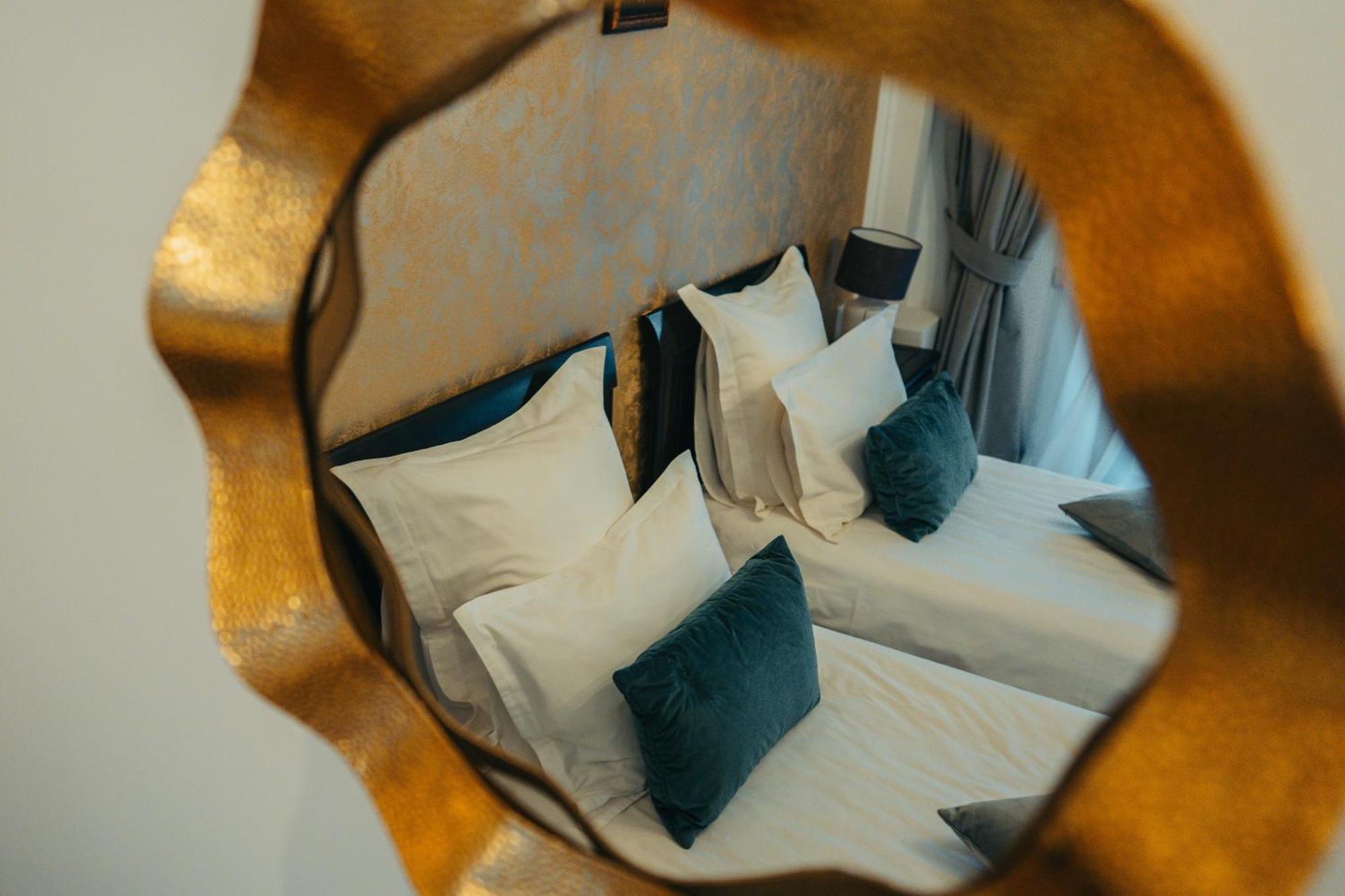Curtea Domneasca Hotel Vaslui Buitenkant foto